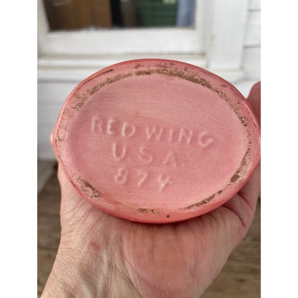 Vintage 1960s Red wing Pottery Fan Vase Strawberry Embellished Retro - Picture 2 of 13